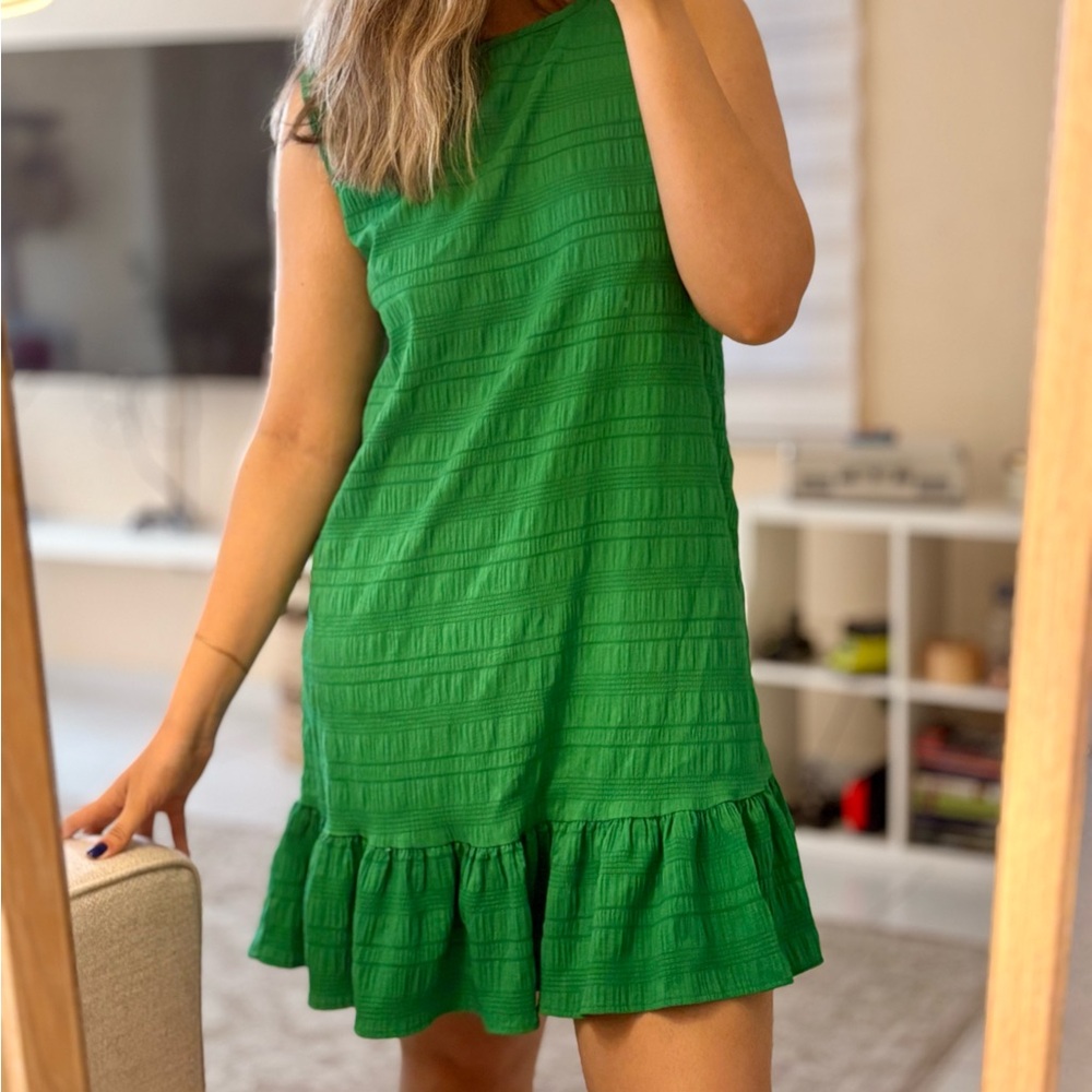 GREEN RUFFLE HEM DRESS 👗💚